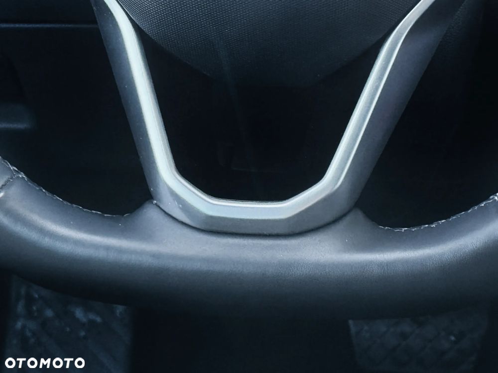 Volkswagen Passat 2.0 TDI Elegance DSG - 17