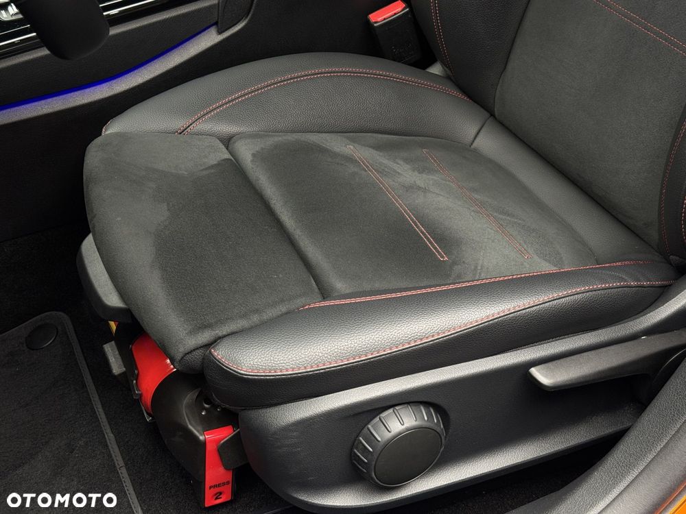 Mercedes-Benz CLA 200 AMG Line 7G-DCT - 13