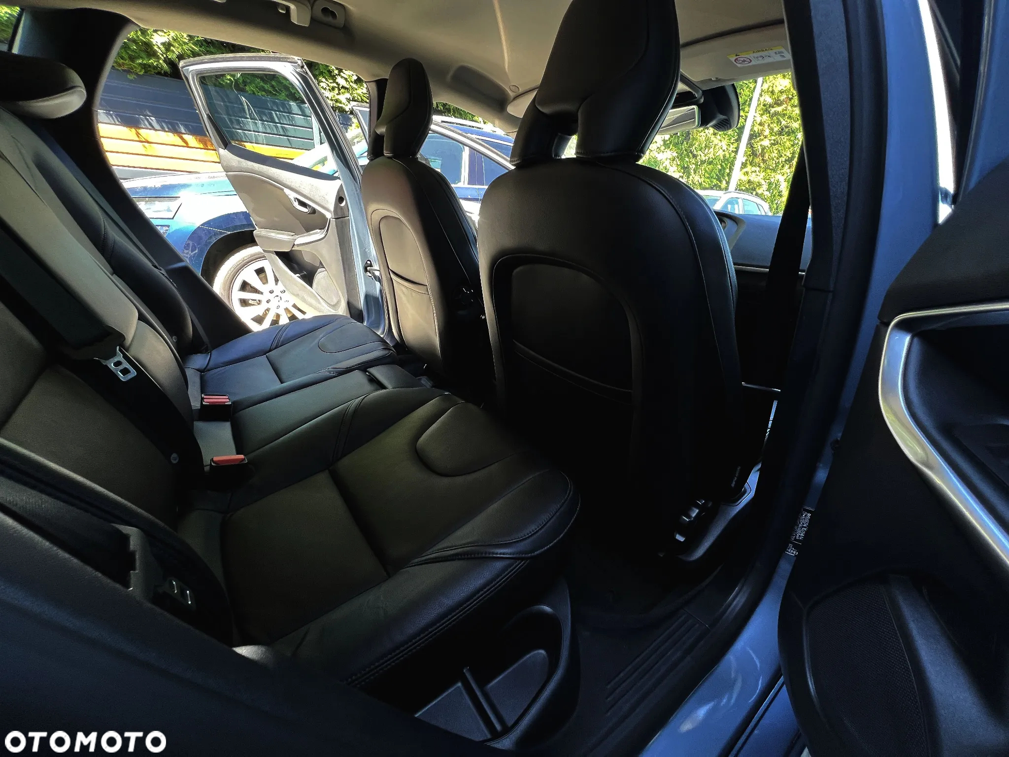 Volvo V40 - 18