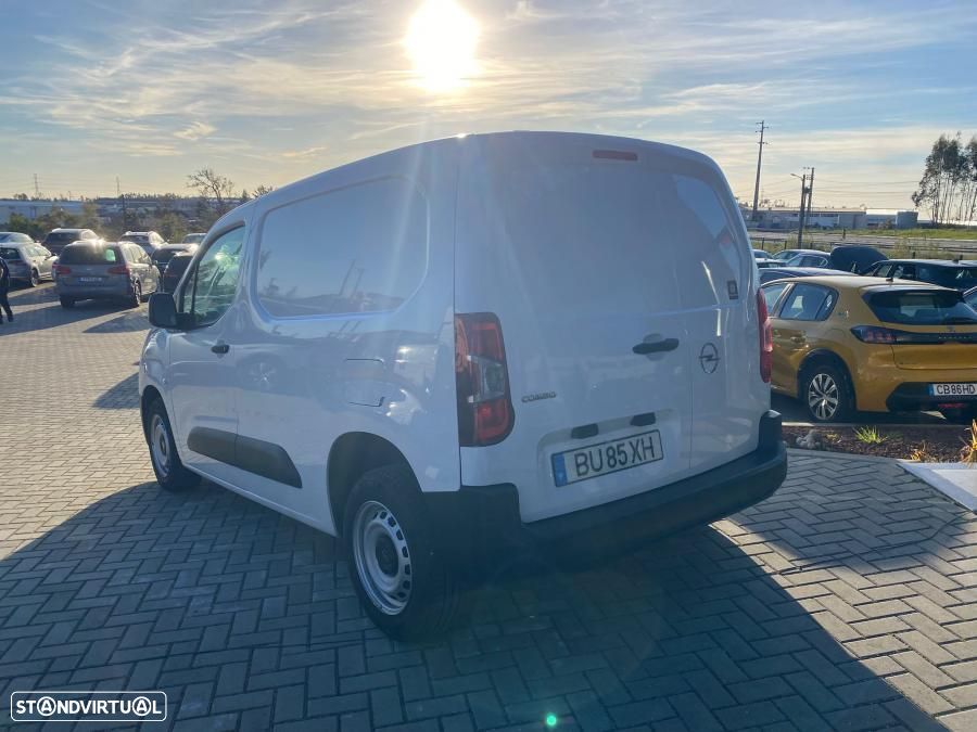 Opel Combo 1.5 D - 4