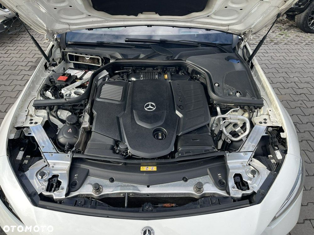 Mercedes-Benz CLS 400 d 4Matic 9G-TRONIC AMG Line - 16