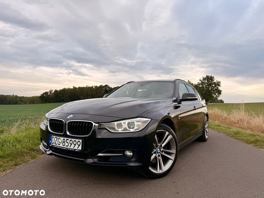 BMW Seria 3 330d xDrive Sport Line - 1