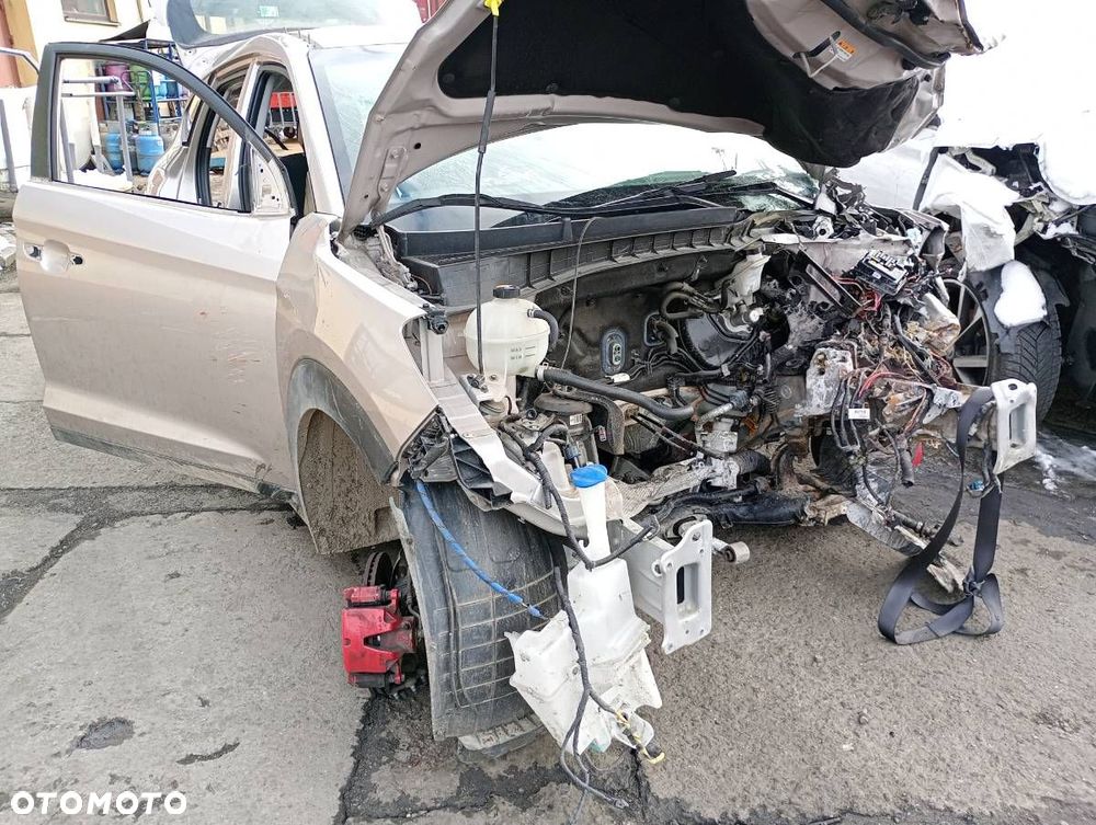 KAROSERIA ĆWIARTKA BŁOTNIK PRÓG DACH PODŁUŻNICA  HYUNDAI TUCSON (TL, TLE) 2015 - 2022 1.6 T-GDi - 1