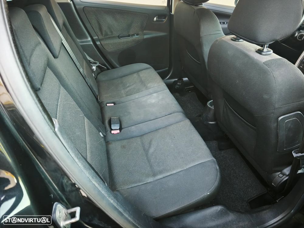 Peugeot 207 SW 1.4 Premium - 19