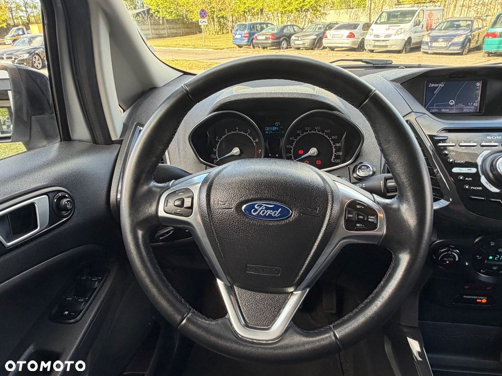 Ford EcoSport 1.0 EcoBoost TITANIUM X - 28