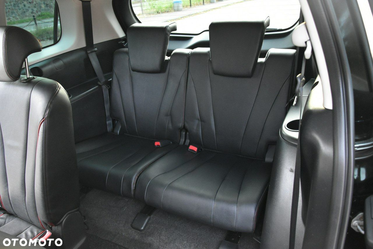 Mazda 5 - 14