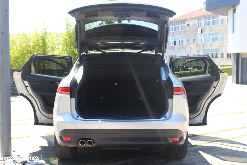 Jaguar F-Pace 2.0 i4D R-Sport AWD Aut. - 10