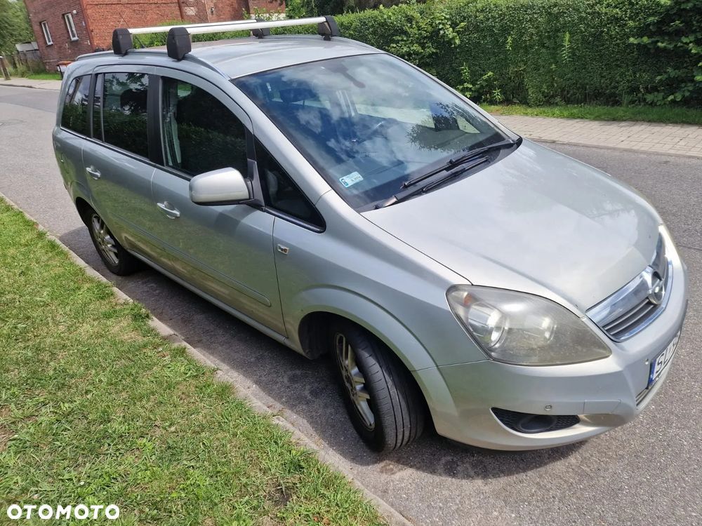 Opel Zafira 1.8 - 5