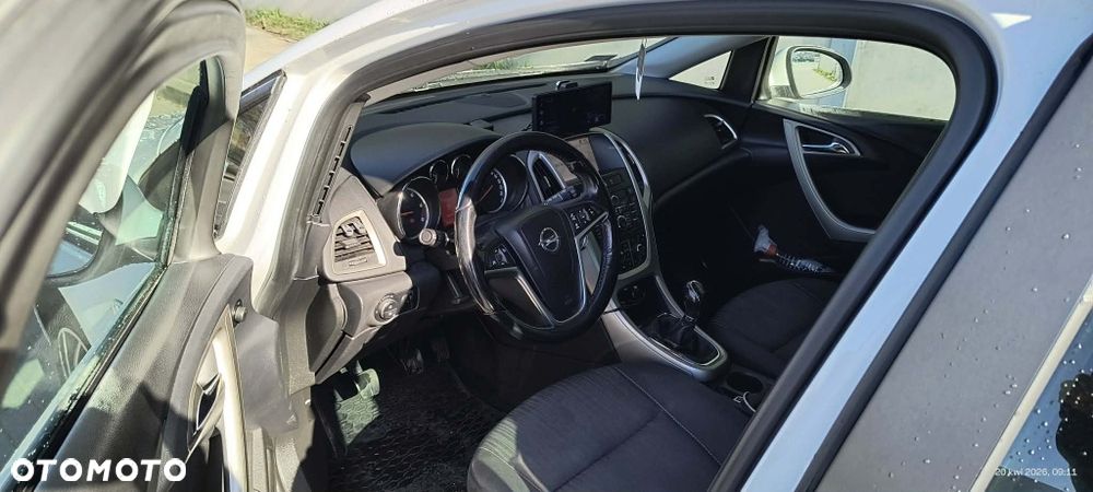Opel Astra - 8