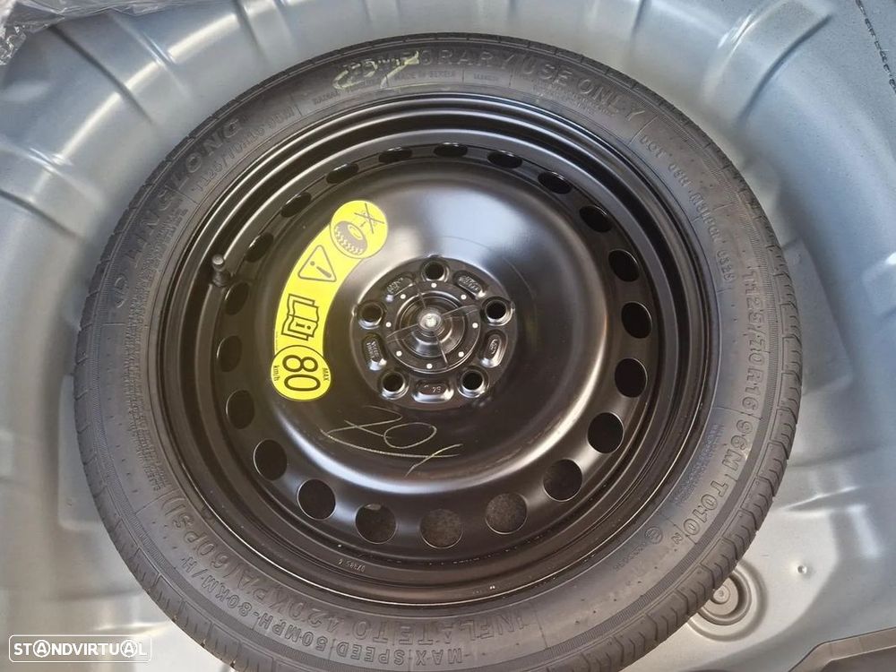 Ford Focus 1.0 EcoBoost MHEV ST-Line - 14