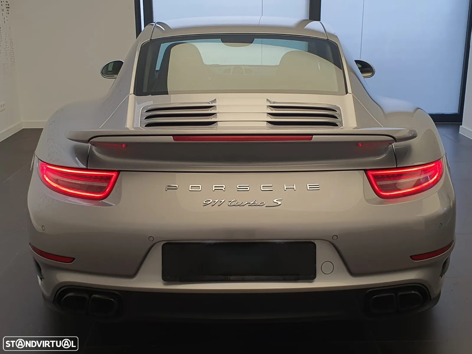 Porsche 911 (991) Turbo S PDK - 23