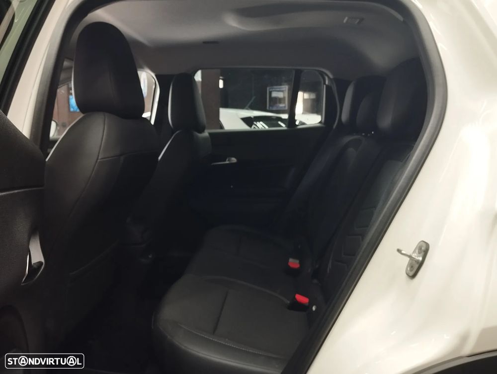 Jeep Avenger 1.2 GSE T3 Summit - 16