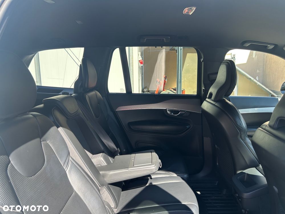 Volvo XC 90 B5 D AWD R-Design - 11