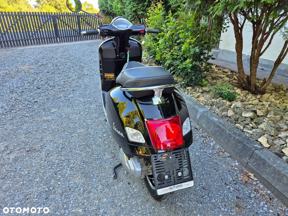 Vespa GTS - 4
