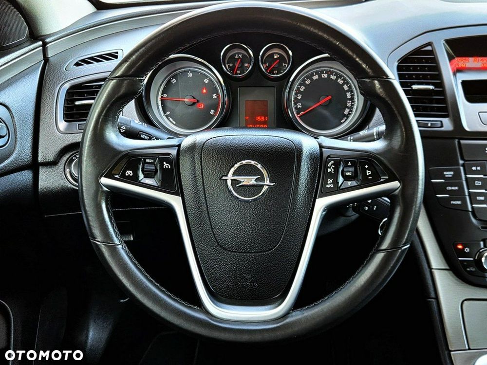 Opel Insignia - 13