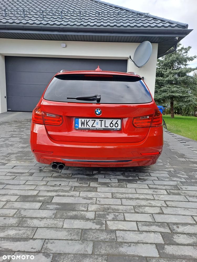 BMW Seria 3 318d Sport Line - 3