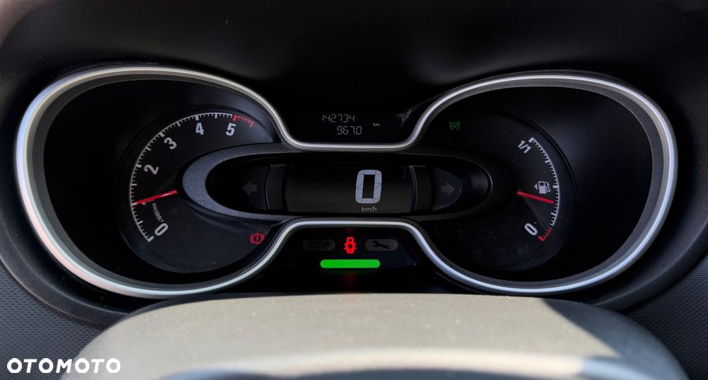 Opel VIVARO BRYGADÓWKA 5-Osobowy - 20