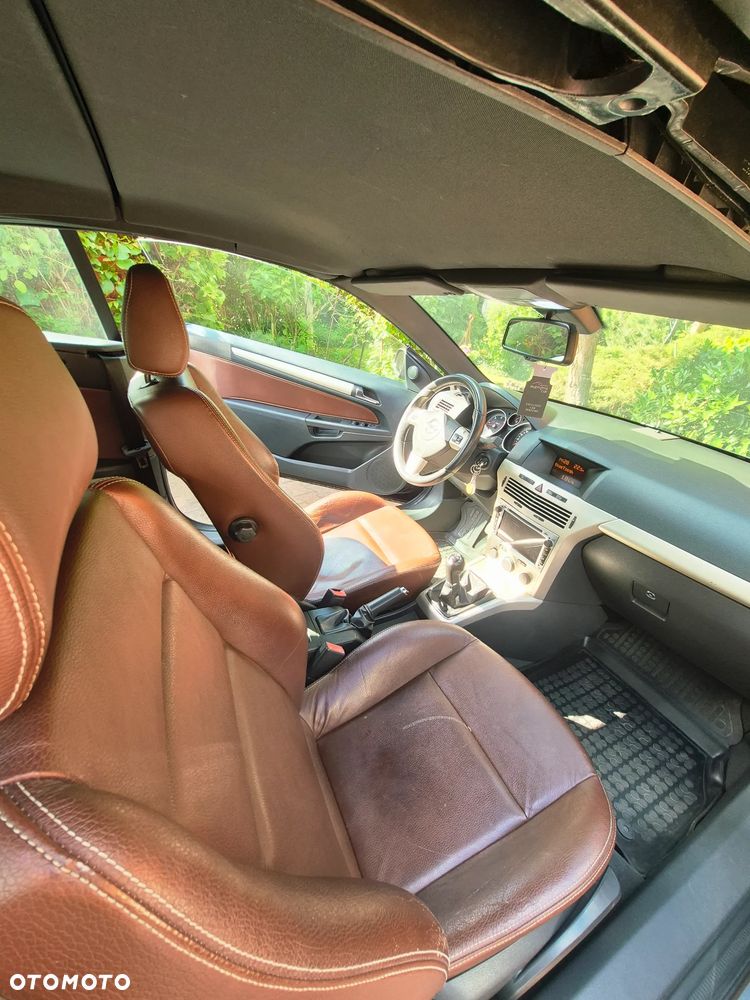 Opel Astra 1.9 CDTI Cosmo - 7