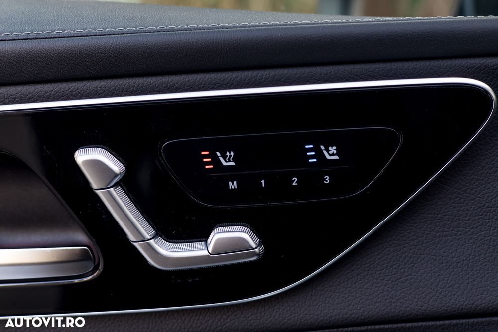 Mercedes-Benz GLC 300 d 4MATIC MHEV - 32