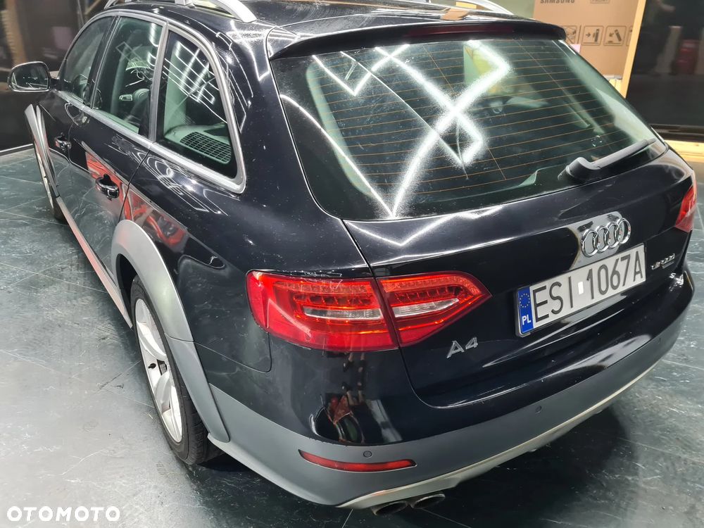 Audi A4 Allroad 2.0 TDI DPF S tronic - 17