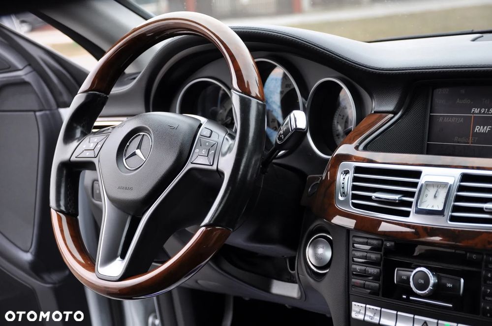 Mercedes-Benz CLS 350 7G-TRONIC - 32