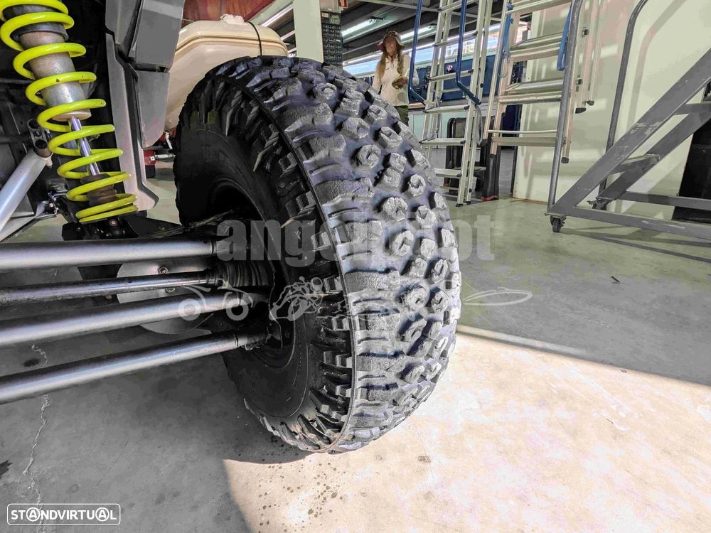 Can-Am Maverick X3 RS Turbo RR - 11