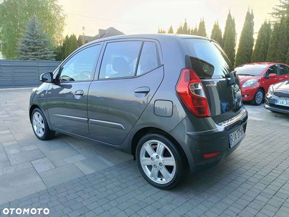 Hyundai i10 1.1 Comfort - 23