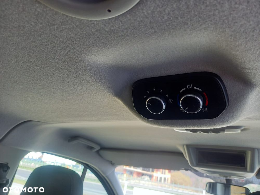 Ford Transit Custom 310 L2H1 Limited - 20