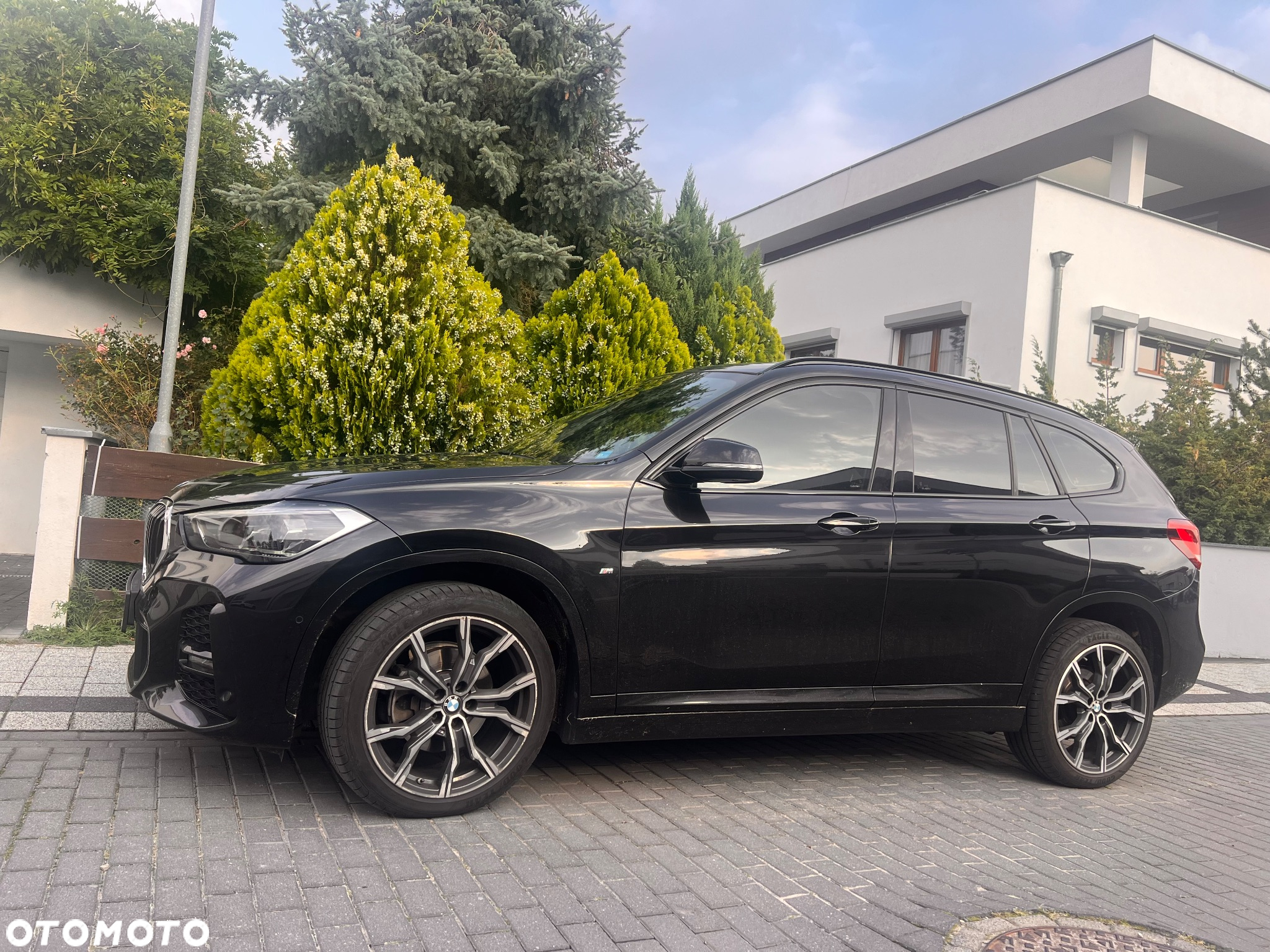 BMW X1 sDrive18d M Sportpaket - 4