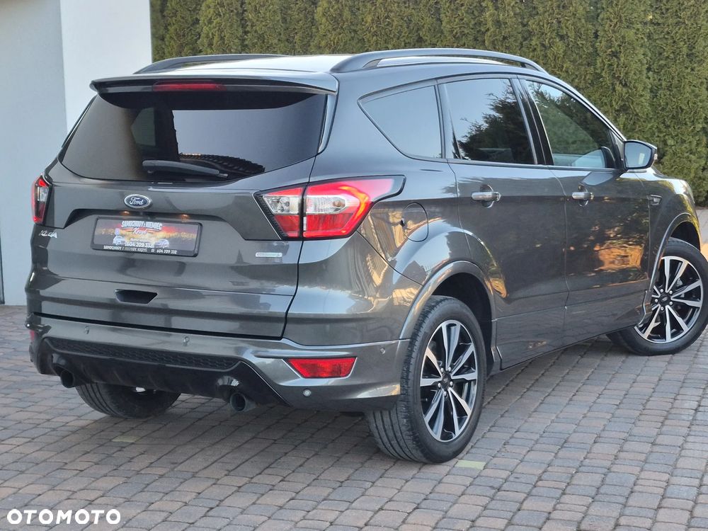 Ford Kuga 1.5 EcoBoost 2x4 ST-Line - 38