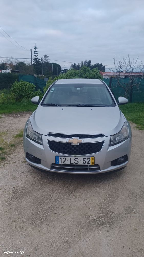 Chevrolet Cruze 1.6 LS - 1