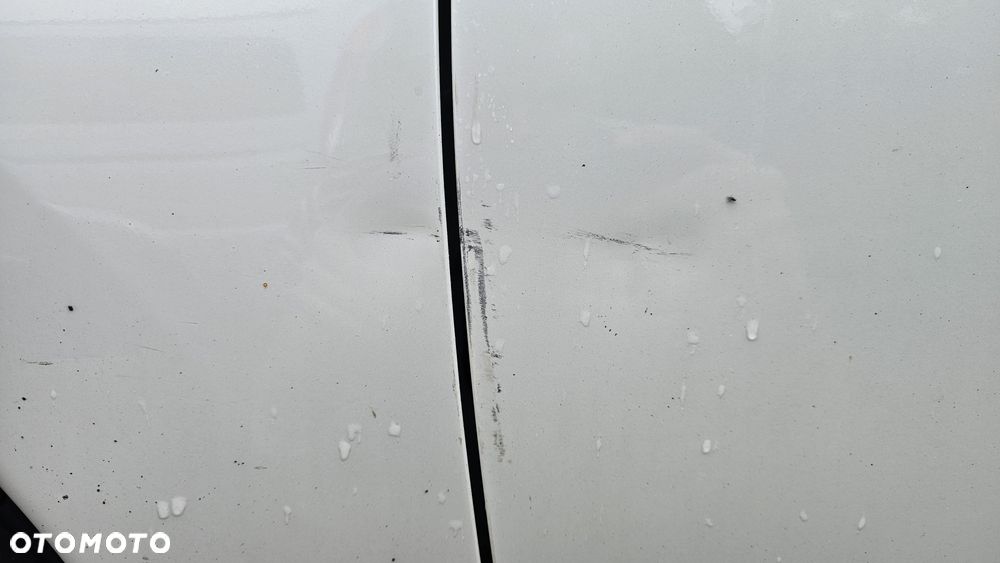 Mitsubishi Outlander - 8