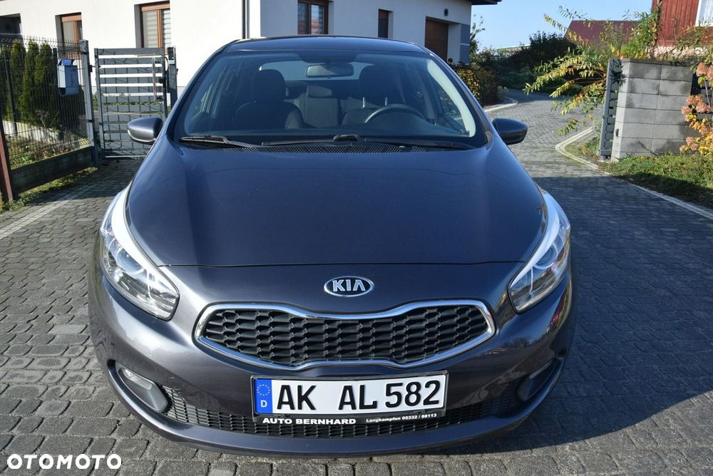 Kia Ceed 1.4 CVVT Attract - 4