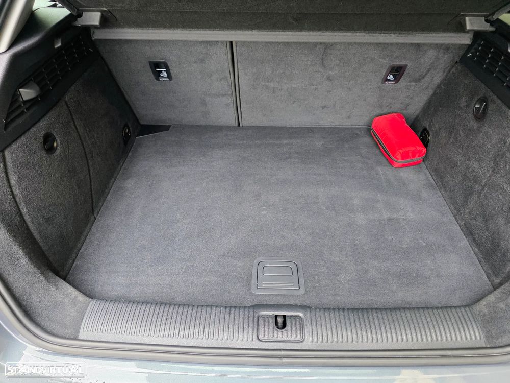 Audi A3 Sportback 2.0 TDI Design - 56