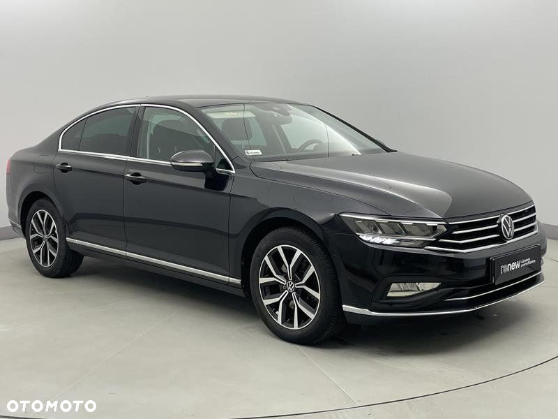 Volkswagen Passat - 10