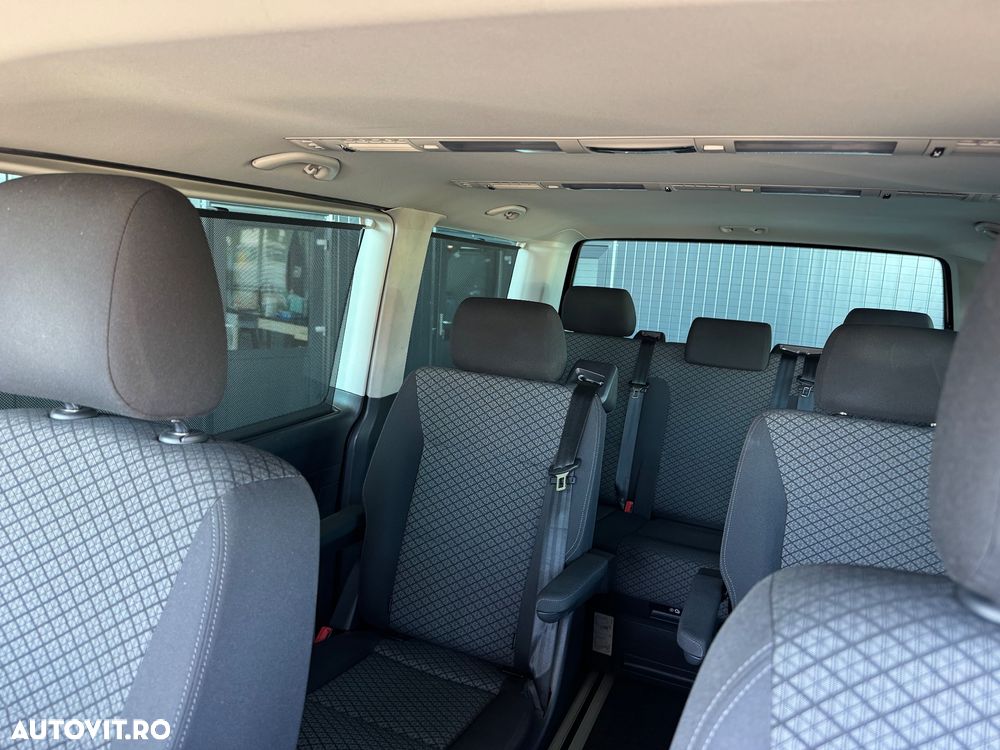 Volkswagen Multivan - 18