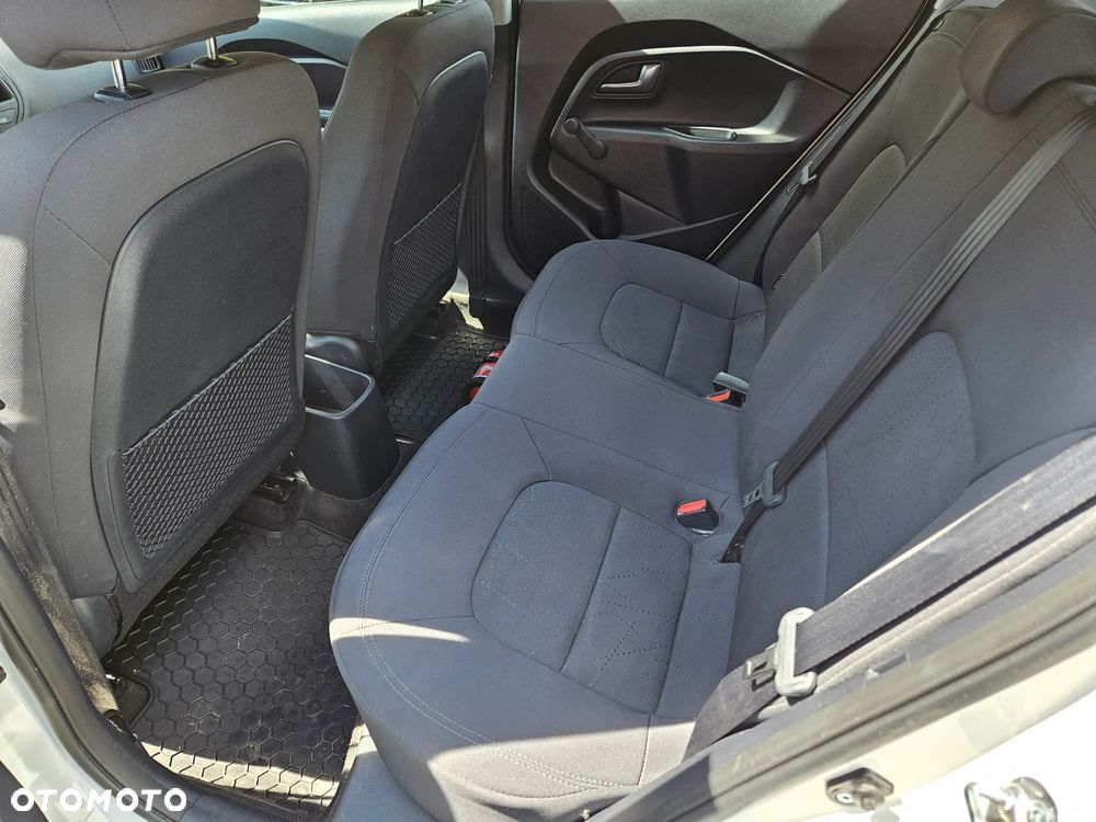 Kia Rio 1.2 M - 12