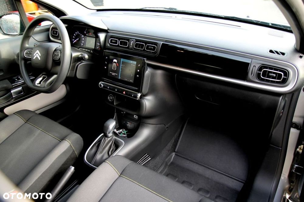 Citroën C3 1.2 PureTech Shine EAT6 - 20