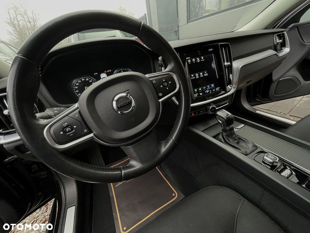 Volvo V60 D4 Geartronic Summum - 31