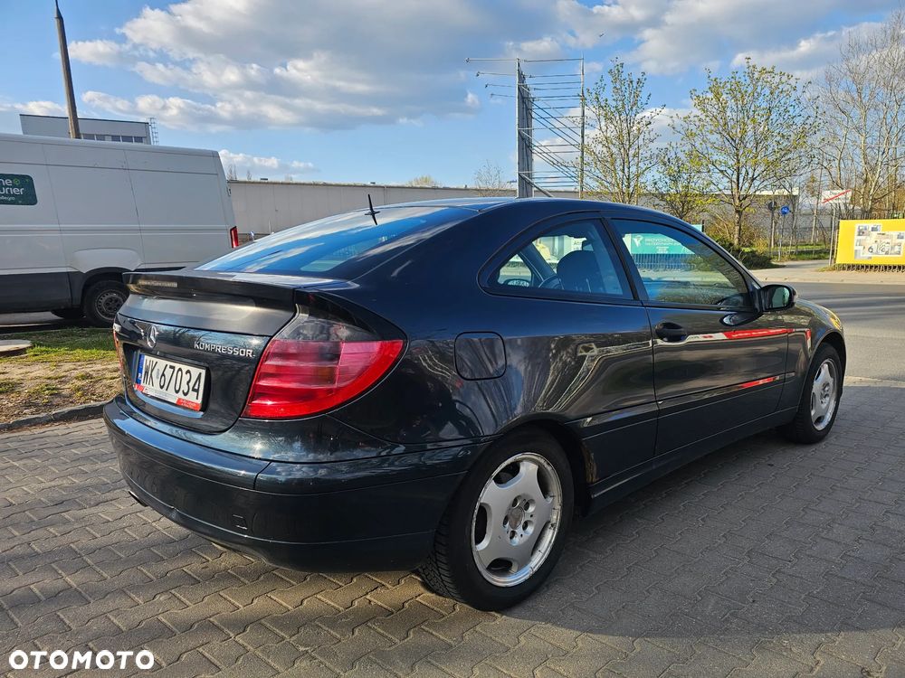 Mercedes-Benz Klasa C 200 Kompressor Automatik - 8