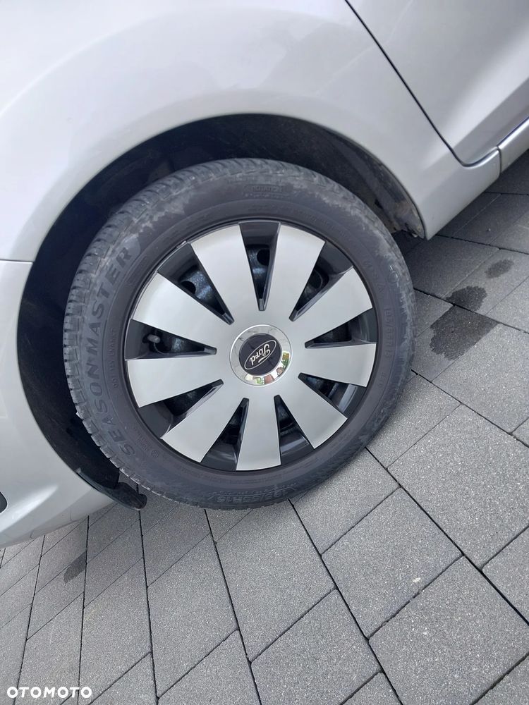 Ford Fiesta 1.0 EcoBoost STart-Stop Titanium - 22