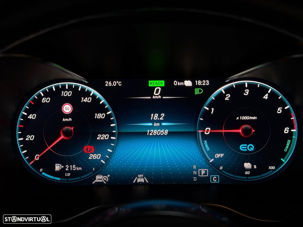 Mercedes-Benz GLC 300 de 4Matic 9G-TRONIC AMG Line — fotografia 20