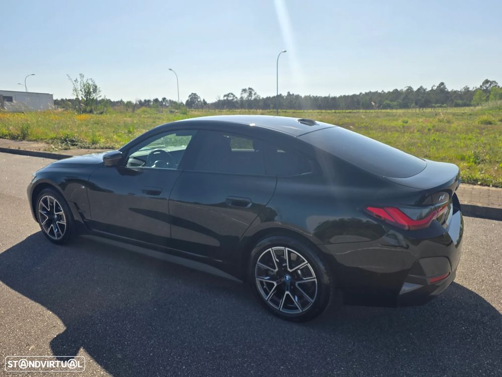 BMW i4 eDrive40 Pack Desportivo M - 1