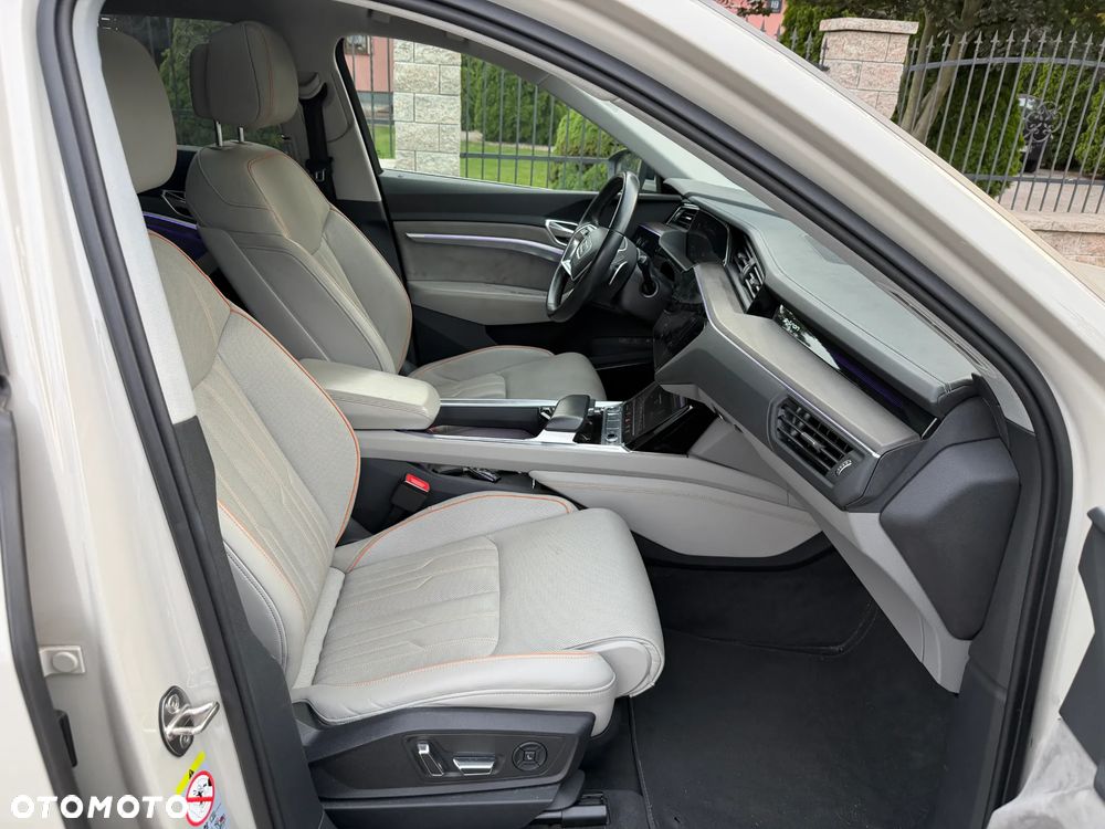 Audi e-tron 55 Quattro Advanced - 10