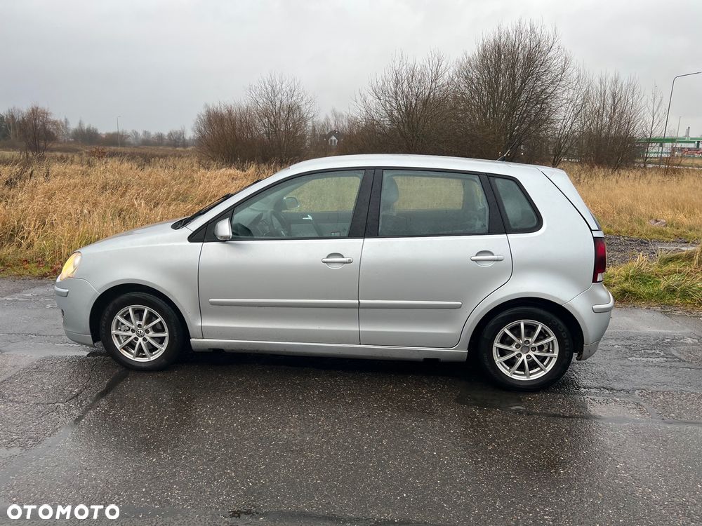 Volkswagen Polo 1.4 TDI DPF BlueMotion - 8