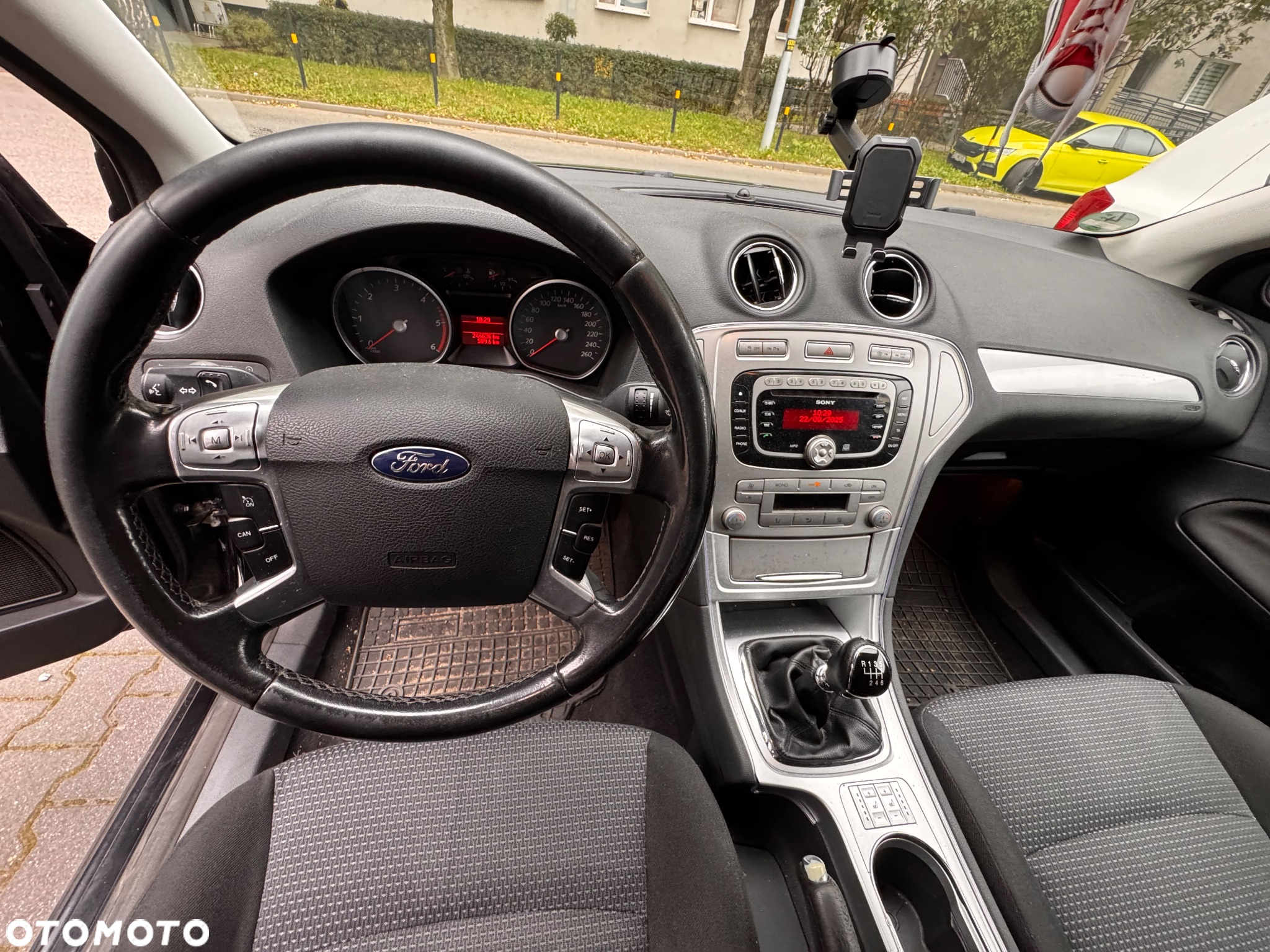 Ford Mondeo 2.0 TDCi Ambiente - 4