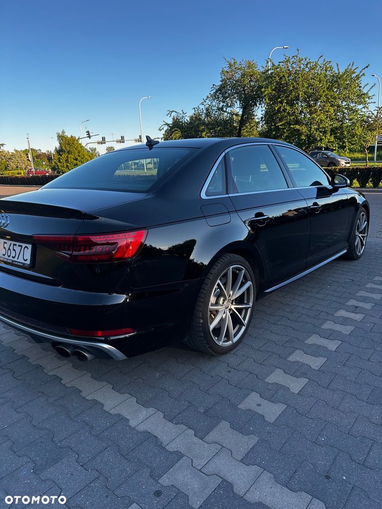 Audi S4 Limousine - 5