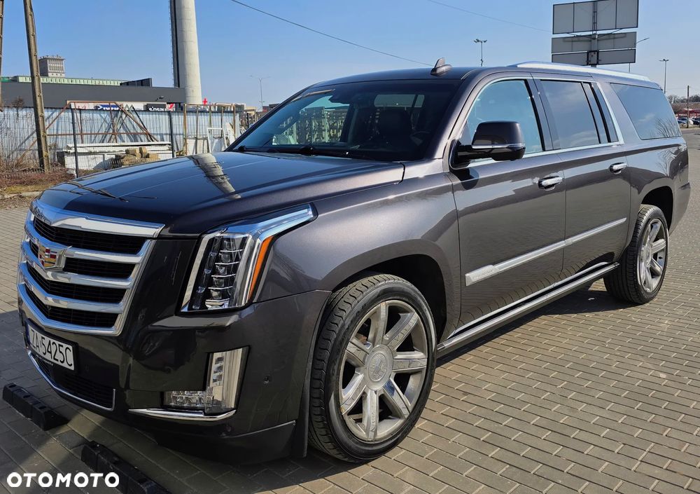 Cadillac Escalade ESV 6.2 V8 AWD AT Premium - 40