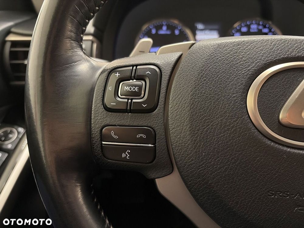 Lexus IS 200t Elegance - 14