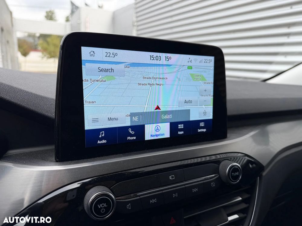 Ford Kuga - 8